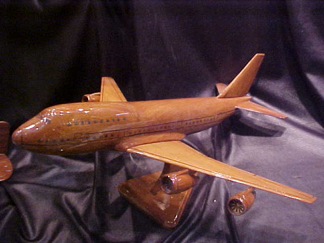 747b.jpg